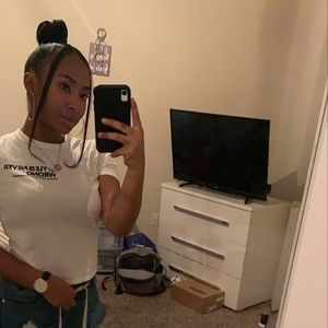 Meet your Posher, Averiahna